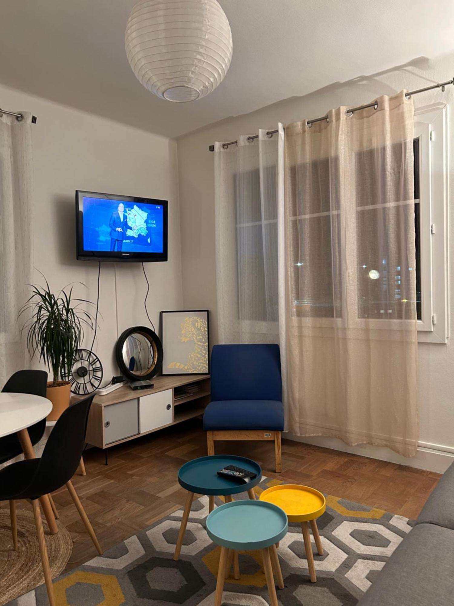 Le Rockefeller Apartment Lyon Exterior photo